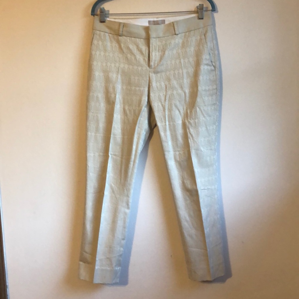 Banana Republic beige ankle tapered pants size 4